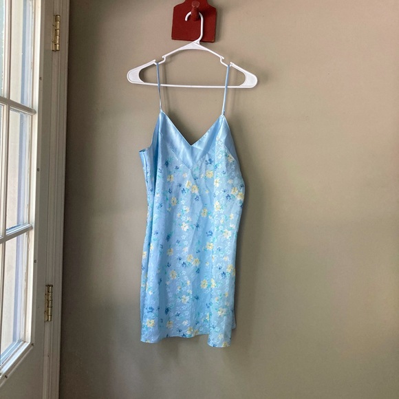 Vintage Cacique Lingerie Blue & Yellow Floral Slip Nightgown L NWT - Picture 1 of 7